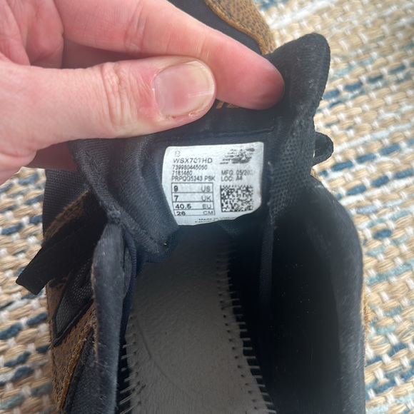 New Balance Black and Tan Brown Fresh Foam x70 US Womens Size 9 Leopard Cheetah - Picture 4 of 4